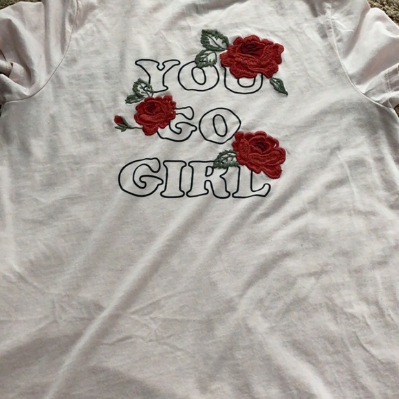 light pink loose shirt - Picture 2 of 2